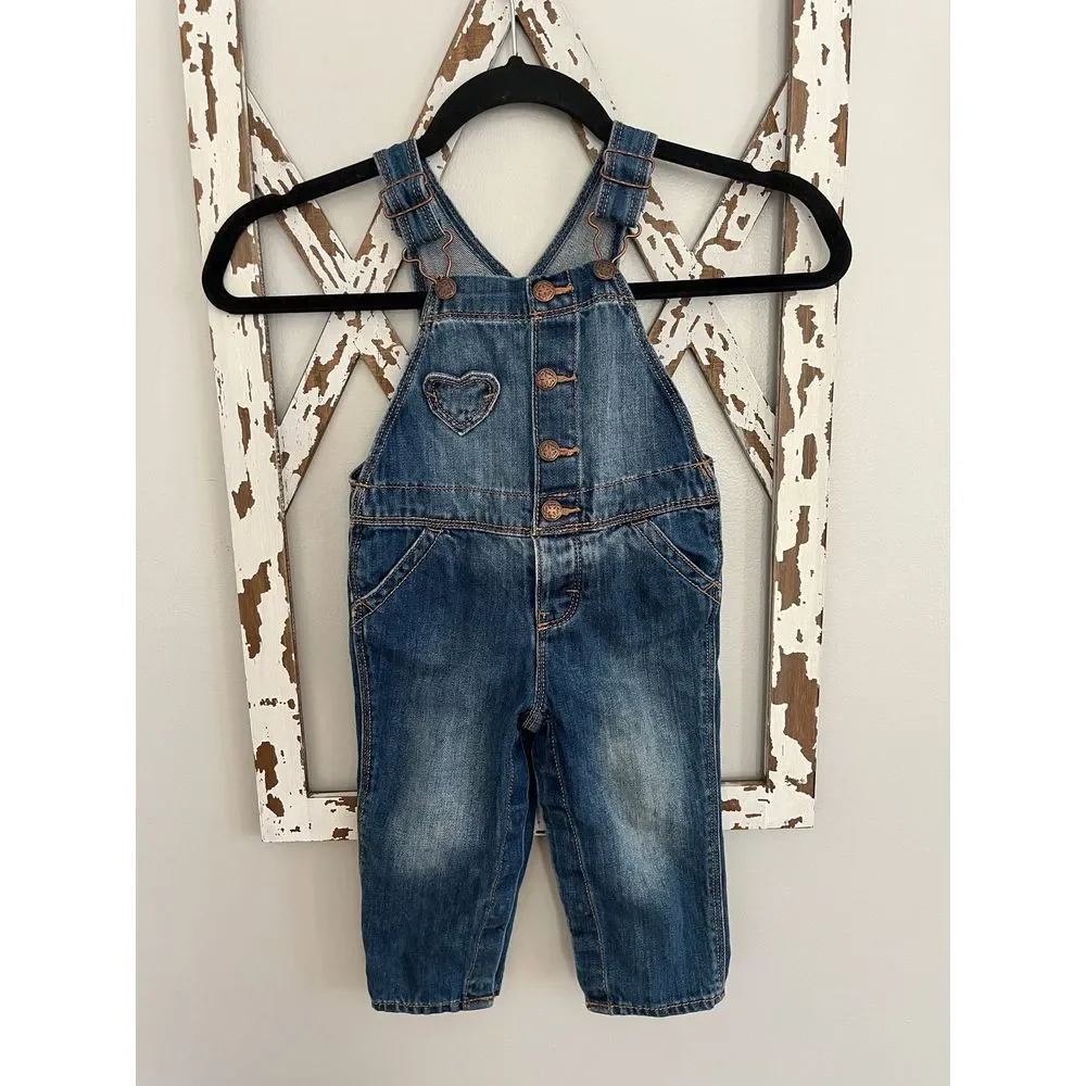 Oshkosh B'Gosh Denim‎ Overalls Heart Valentine's Day Size 18 months.